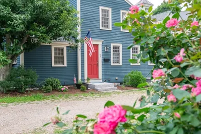 18 County Street #4 1