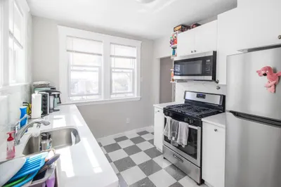 356 Pearl Street #1