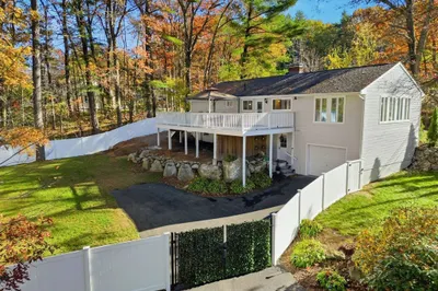 300 Malden St 1