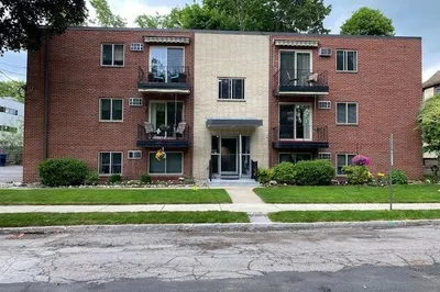 37 Crystal Street #4