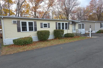 276 Lunenburg Street #66 1
