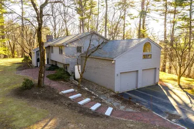 35 Dunster Rd