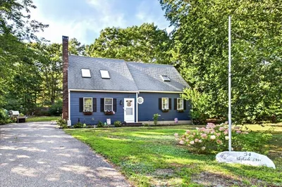 34 Skylark Ave 1