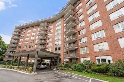 280 Boylston Street #908 1
