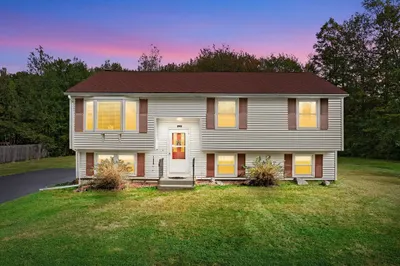 190 Federal Hill Rd 1