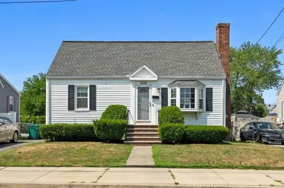 114 Childs St