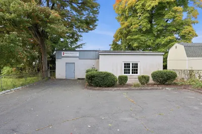 40 Kelso Ave 1