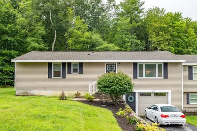 170 North Common Road #170 1