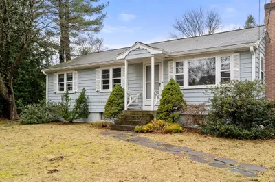 25 Bruce Road