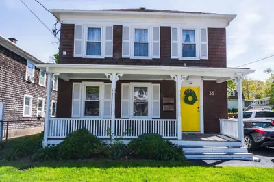 35 Oak St #1 1
