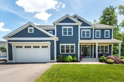 17 Elinor Circle