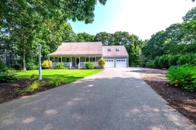 14 Cold Spring Ln 1