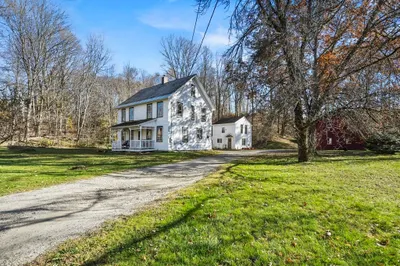 338 Maple St 1