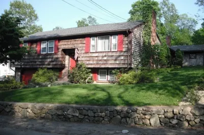 99 School St 1