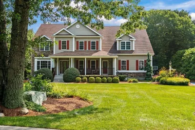 51 Lenox Dr 1