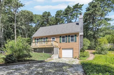 193 Wayside Drive 1