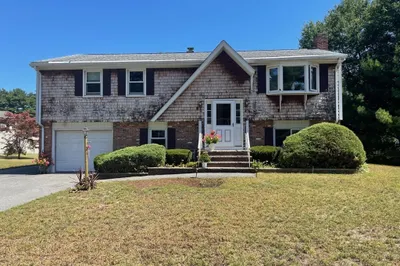 147 Colonial Drive 1