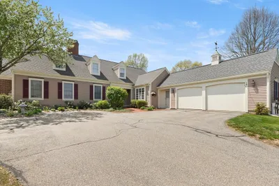 61 Great Hill Drive #61 1