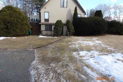 6B Railroad Ave. #6B
