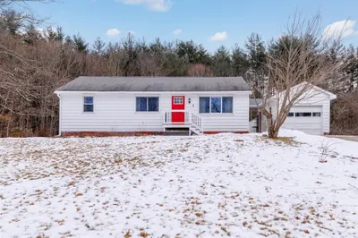 8 Cider Mill Rd 1