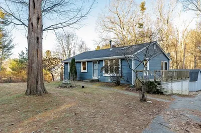 209 Freeman Rd