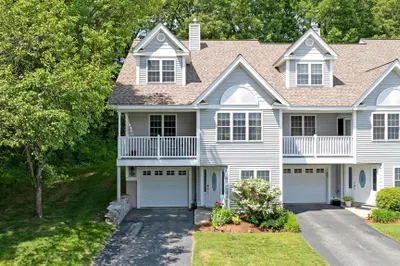 58 Carrington Ln #58