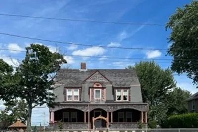 174 Mount Pleasant St 1