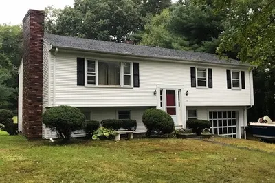 32 Mary Lou Avenue #WINTER RENT 1