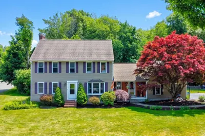 2 Glenwood Circle 1