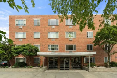 50 Green Street #401 1