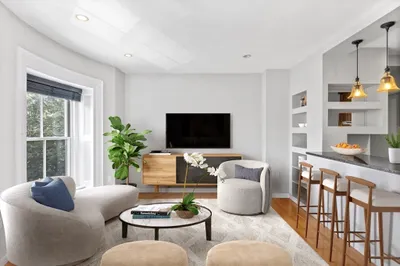 27 Worcester Sq #5