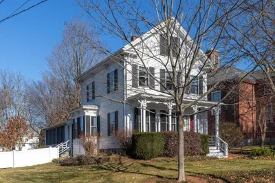 23 Cordis St 1