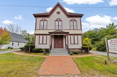 1131 Main Street