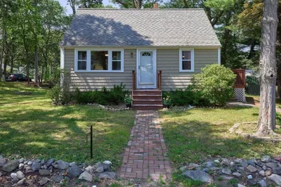 111 Hillcrest Drive