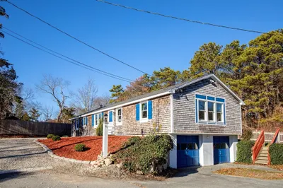 61 Betty's Pond Road 1