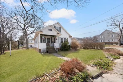 78 Ash St