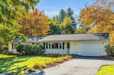 24 Clarissa Rd