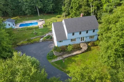 18 Crown Hill Road 1