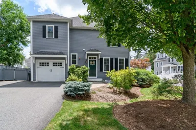 84 Middlesex Ave #84
