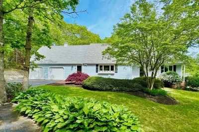 5 Horseshoe Cir 1