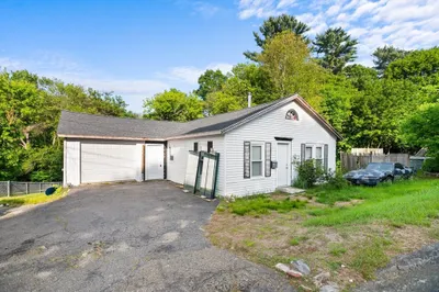 11 Williams St 1