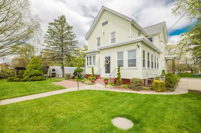 18 Central Ave 1