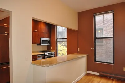 302 Columbus Ave. #2