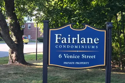6 Venice St #E1