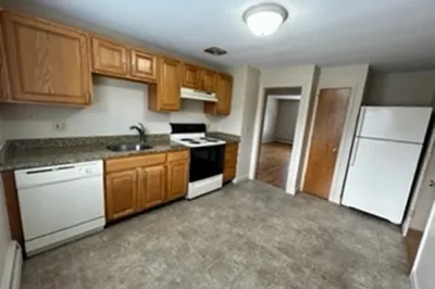 80 CharlesBank Way #B