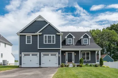 19 Thomas Mann Circle (lot 10) Cir