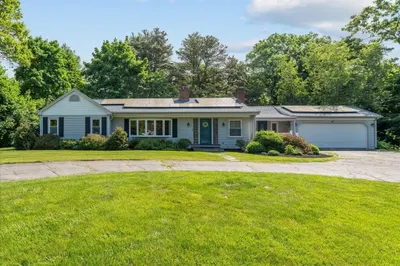 27 Rocklawn Ave 1