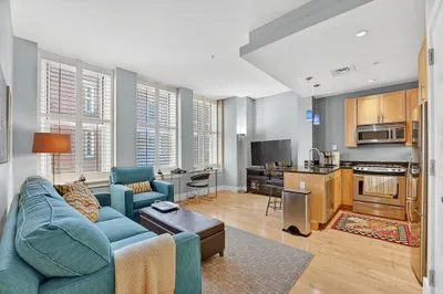 70 Lincoln Street #L414 1