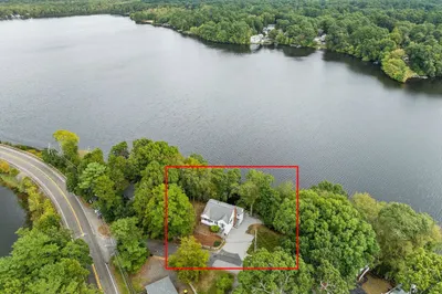 47 White Island Road 1