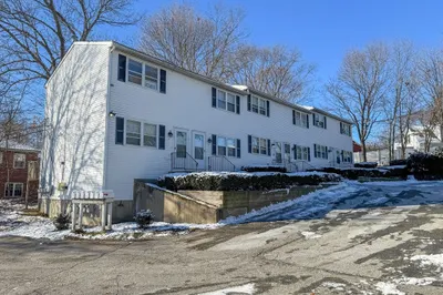 325 Washington St #3